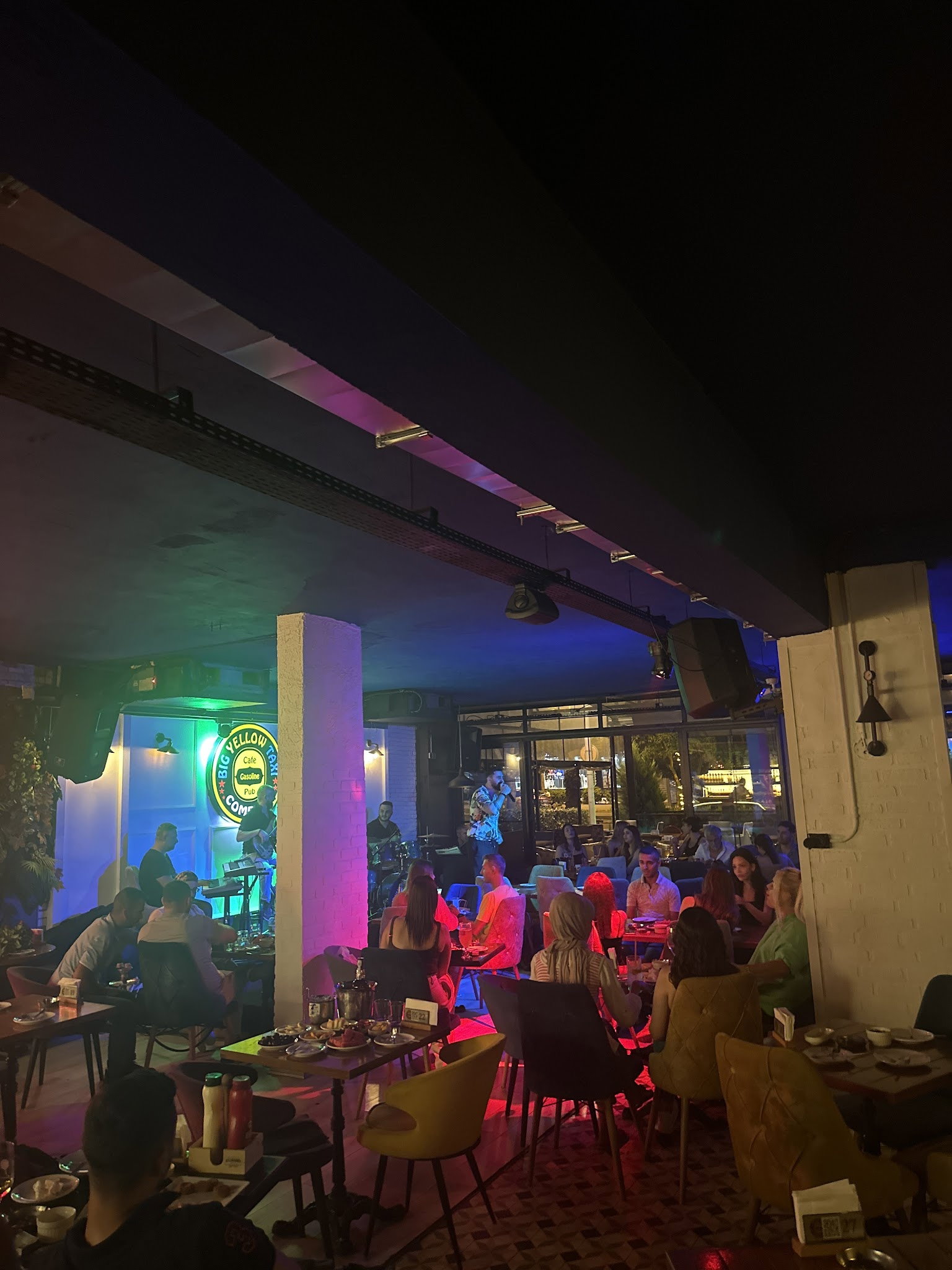 Benzin Cafe Adana