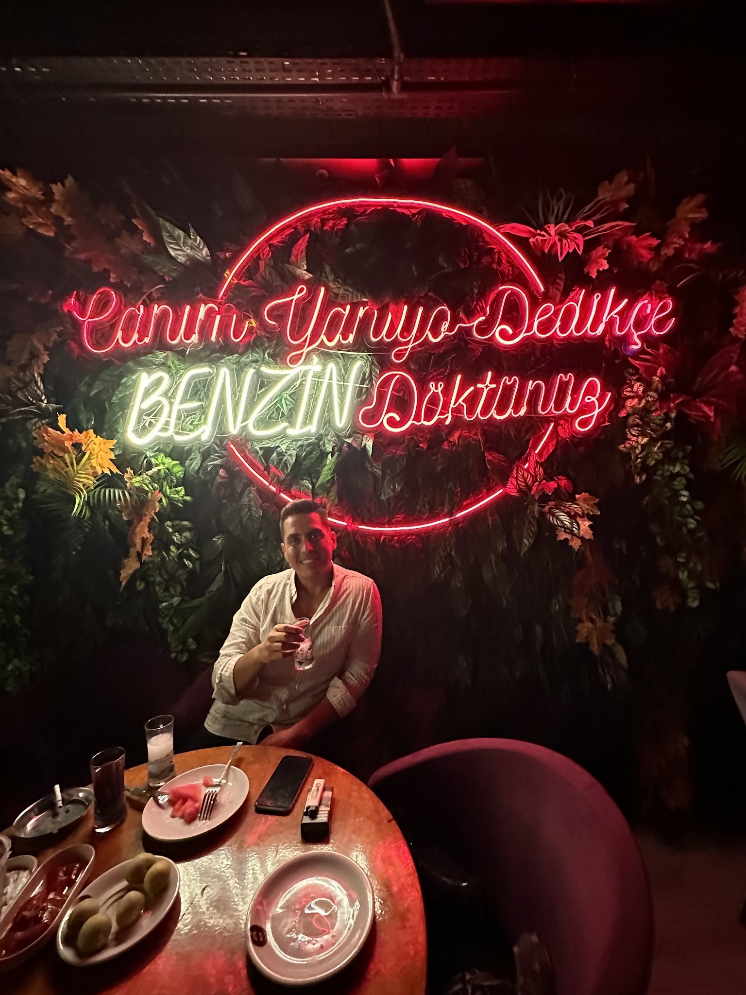 Benzin Cafe Adana