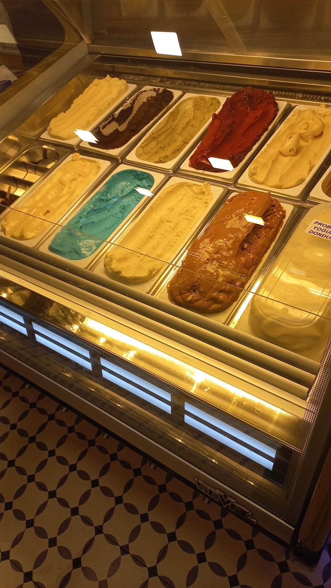 Bolulu Hasan Usta Gazi̇emi̇r Şubesi̇