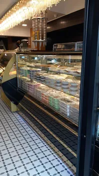 Bolulu Hasan Usta Gazi̇emi̇r Şubesi̇ resimleri