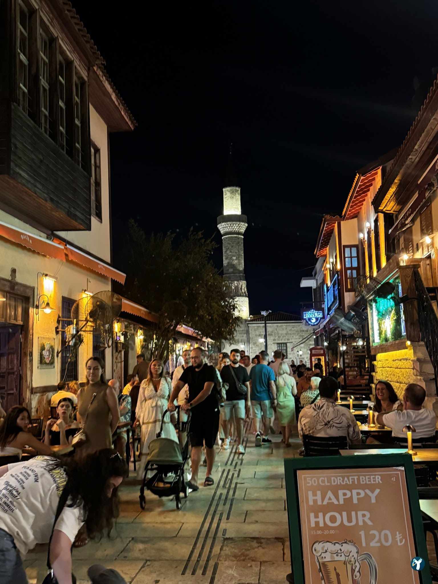 Macha Cafe Bistro