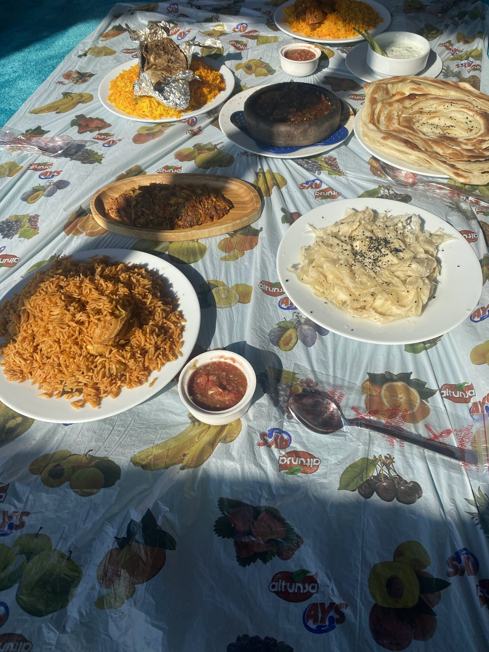 Al Reef Al Yemeni Cafe Restaurant