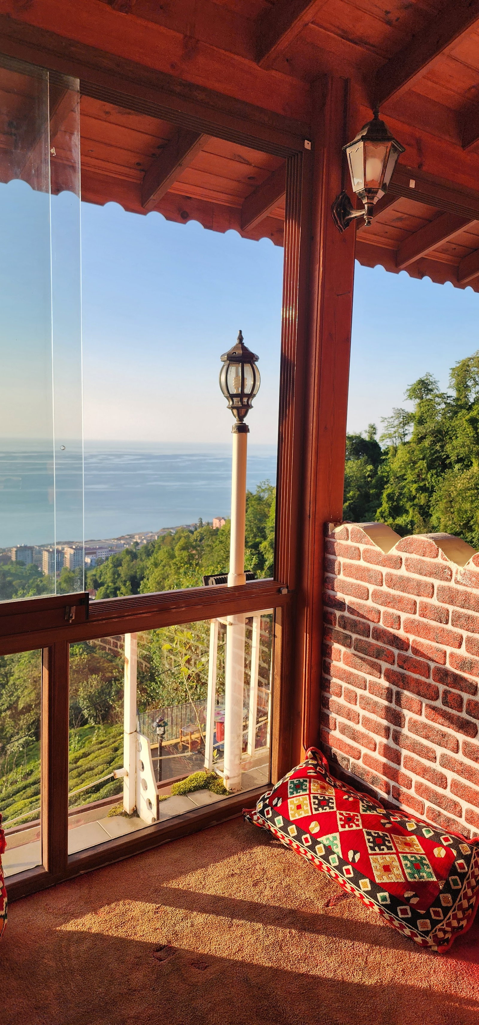 Al Reef Al Yemeni Cafe Restaurant