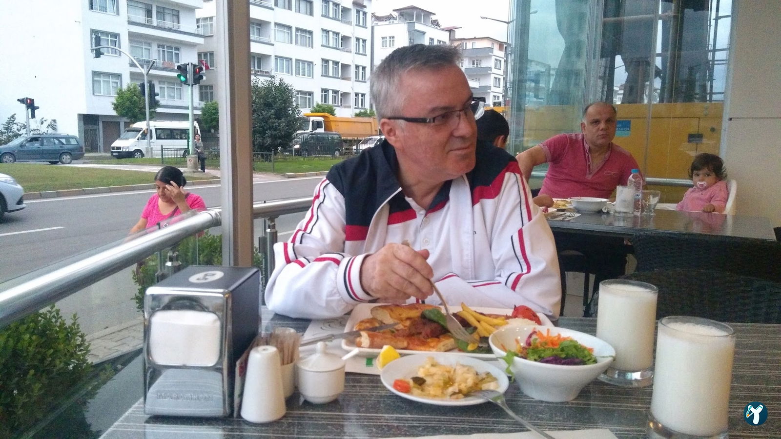 İspirli Pide Salonu