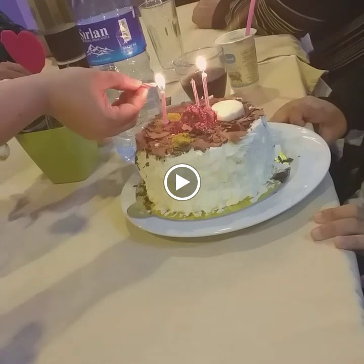 Kalabalık -Et -Balık Deniz Ürünleri Restoranı