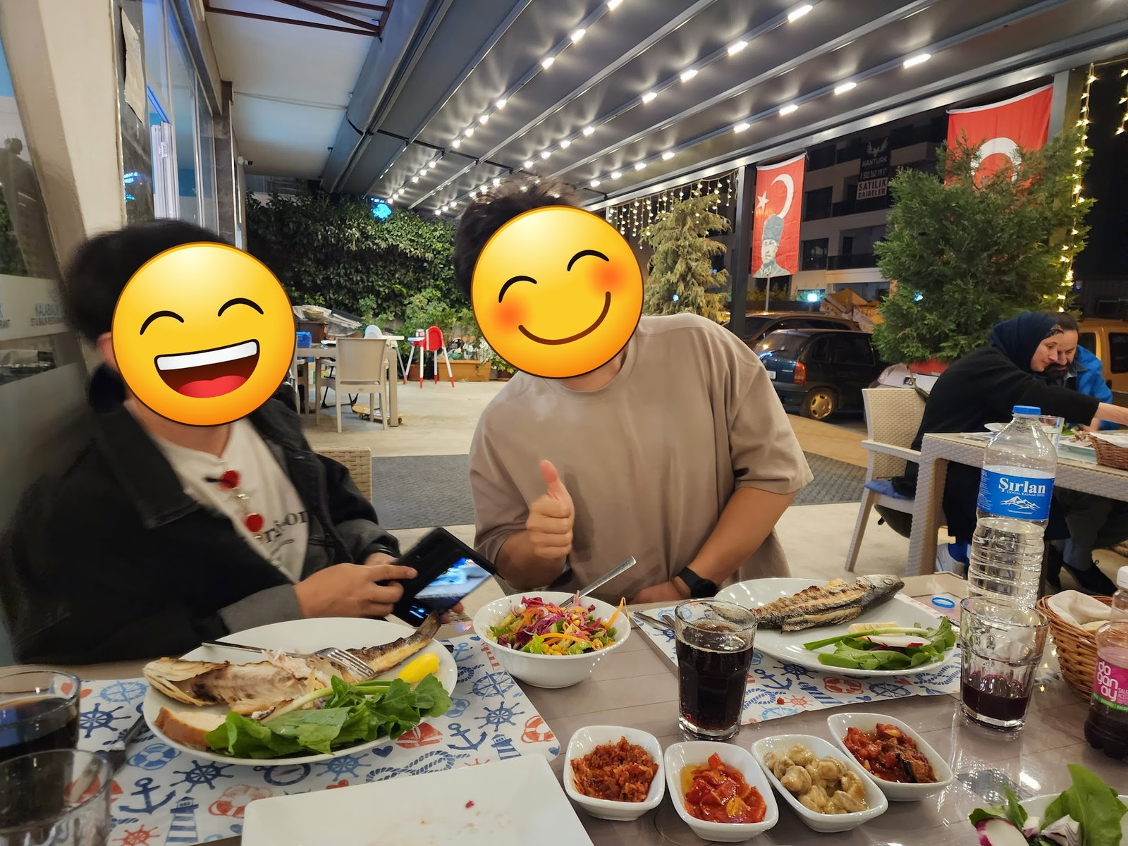 Kalabalık -Et -Balık Deniz Ürünleri Restoranı