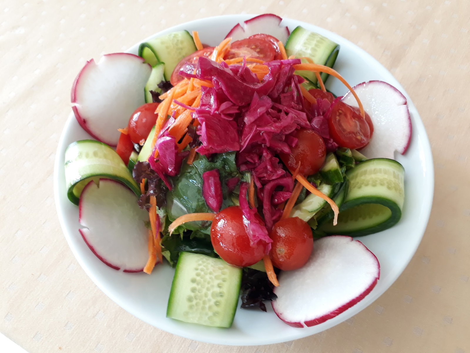 Kalabalık -Et -Balık Deniz Ürünleri Restoranı