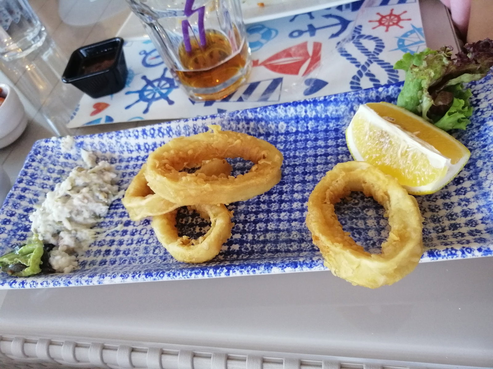 Kalabalık -Et -Balık Deniz Ürünleri Restoranı