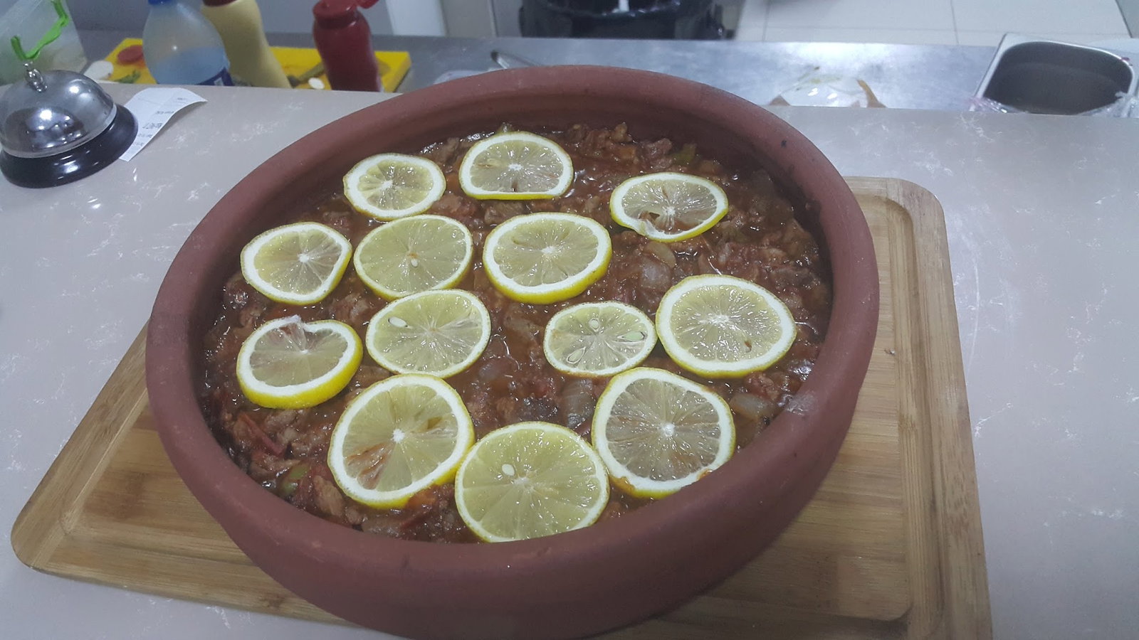 Kalabalık -Et -Balık Deniz Ürünleri Restoranı