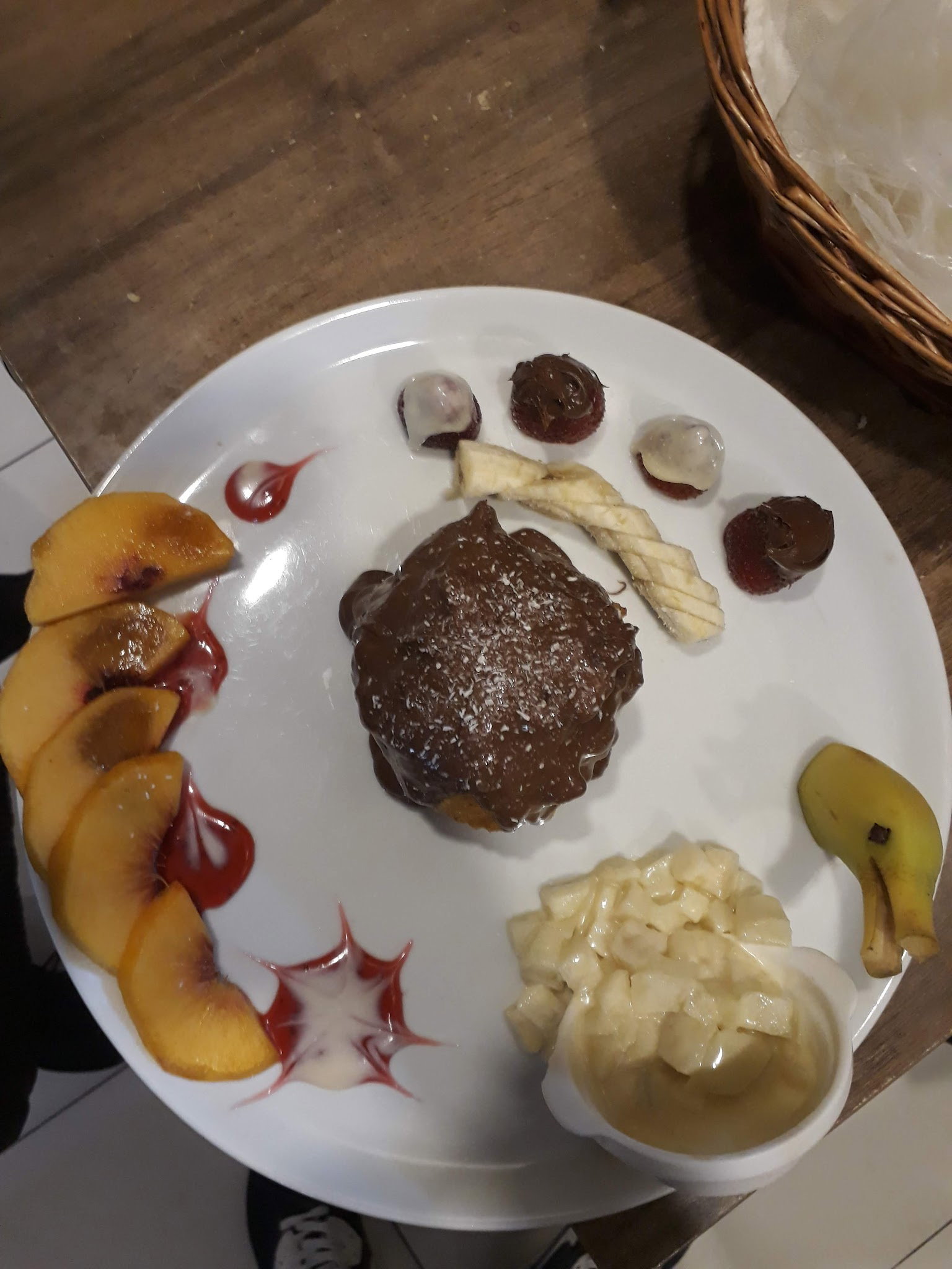 Kalabalık -Et -Balık Deniz Ürünleri Restoranı