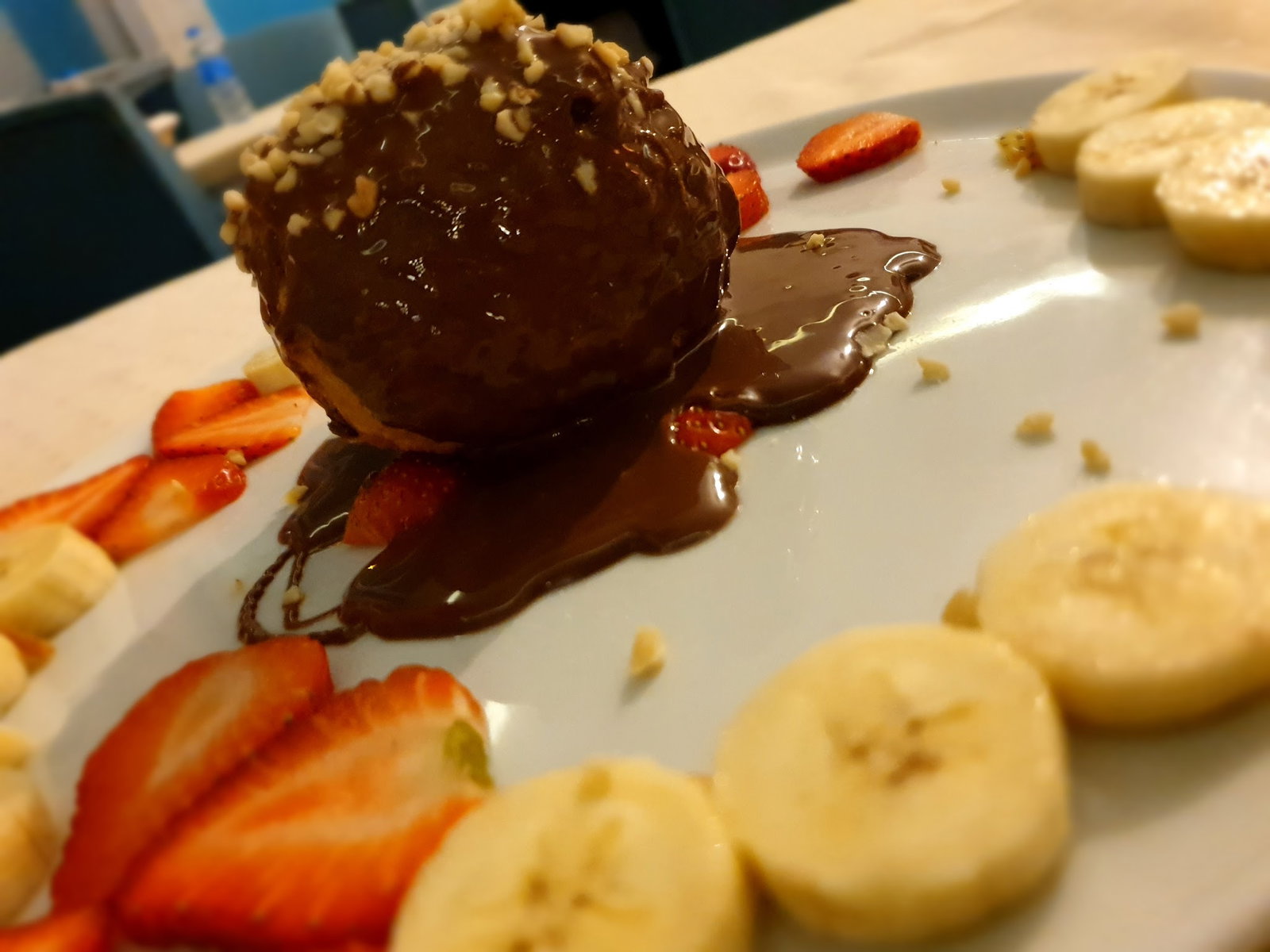 Kalabalık -Et -Balık Deniz Ürünleri Restoranı