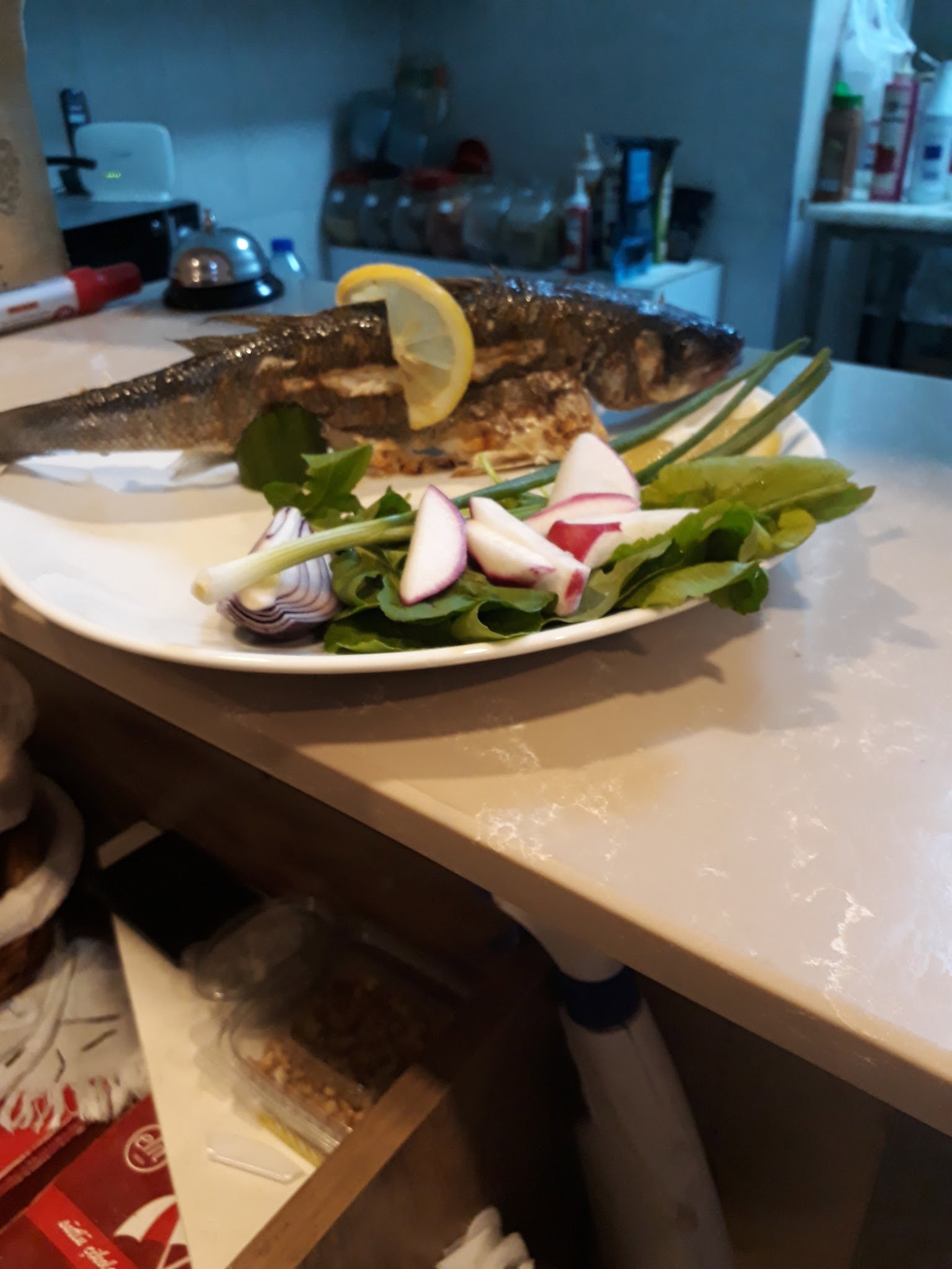 Kalabalık -Et -Balık Deniz Ürünleri Restoranı