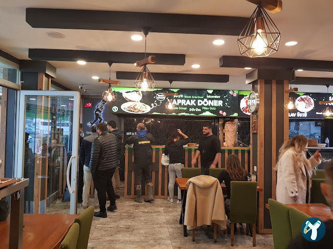 Yeşil Döner Salonu