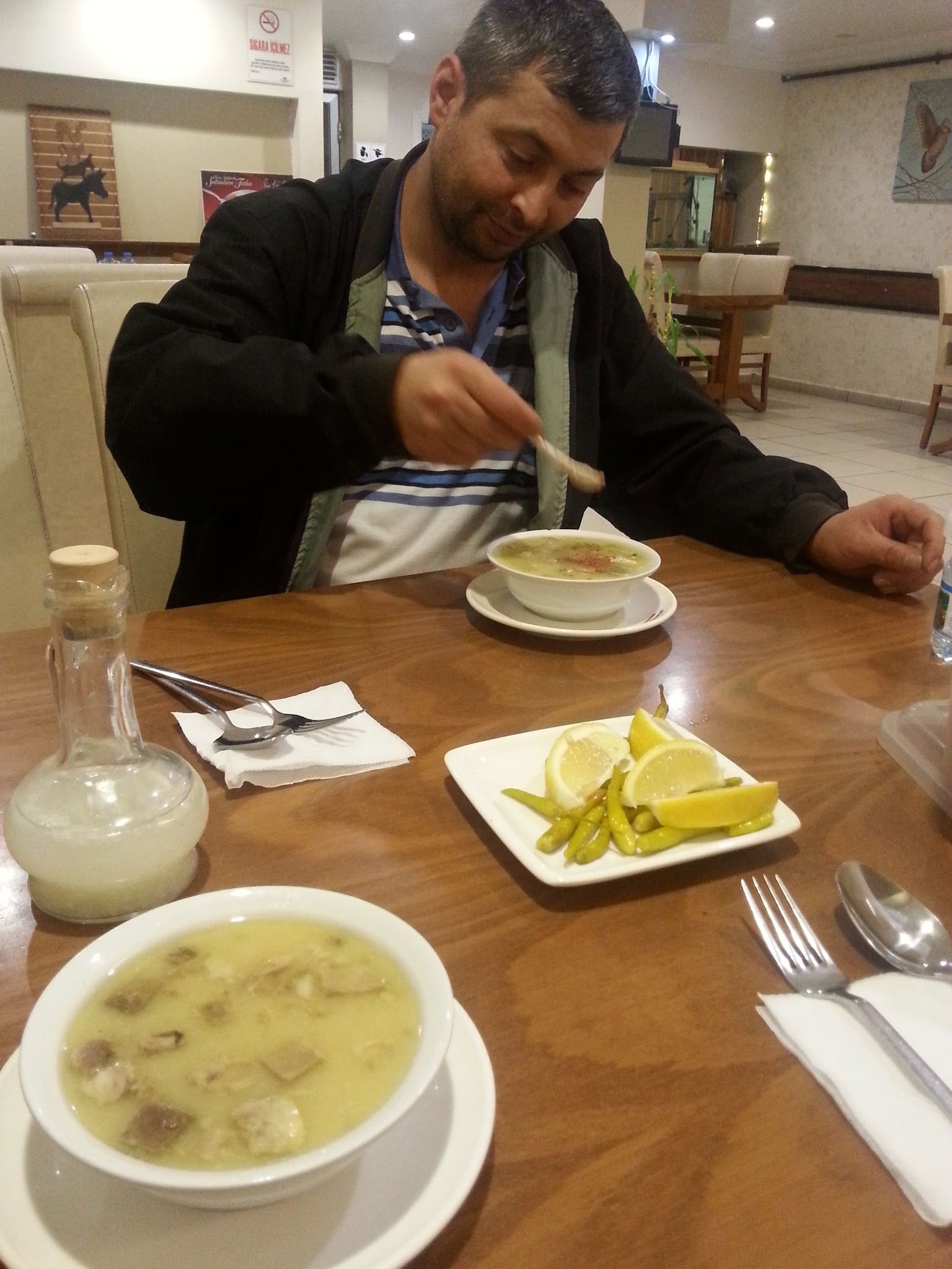 Avcinin Yeri̇ Akse Sapaği