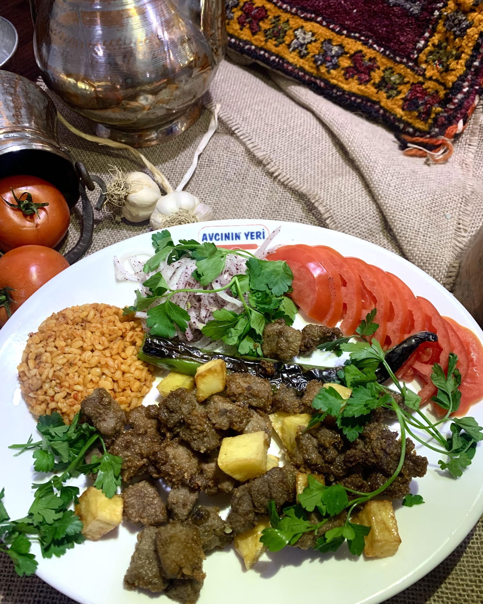 Avcinin Yeri̇ Akse Sapaği