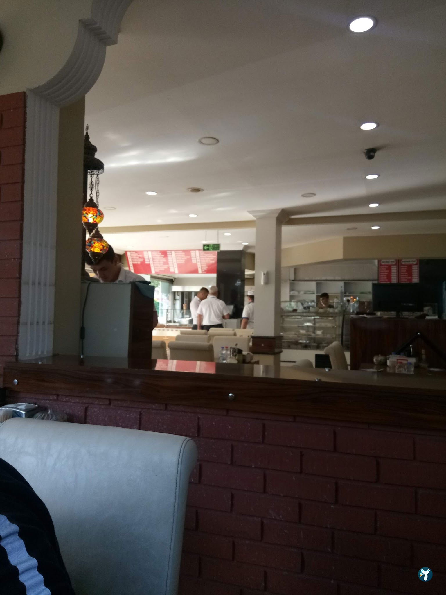 Avcinin Yeri̇ Akse Sapaği