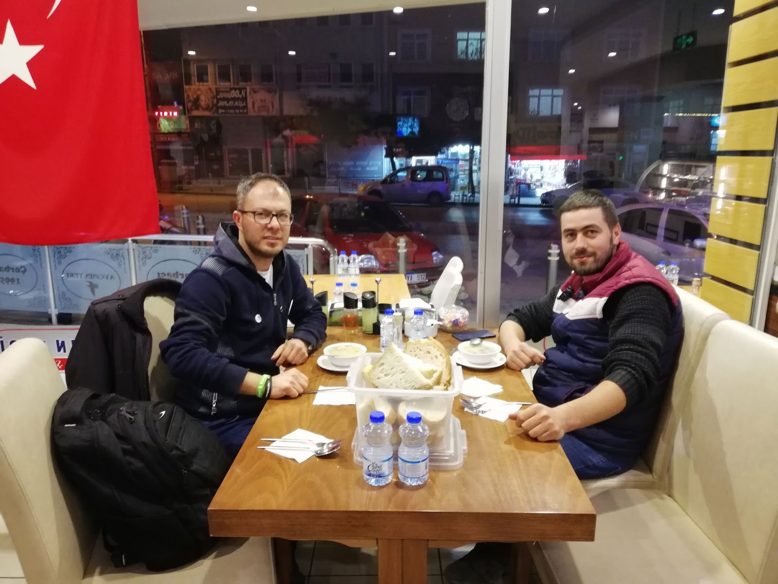 Avcinin Yeri̇ Akse Sapaği