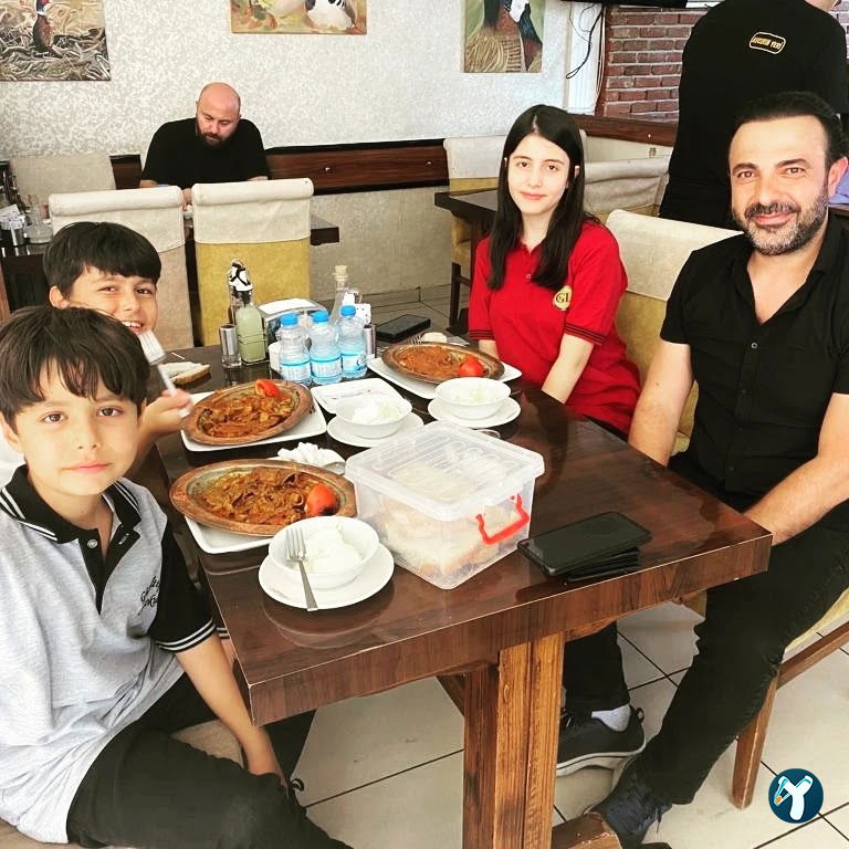 Avcinin Yeri̇ Akse Sapaği