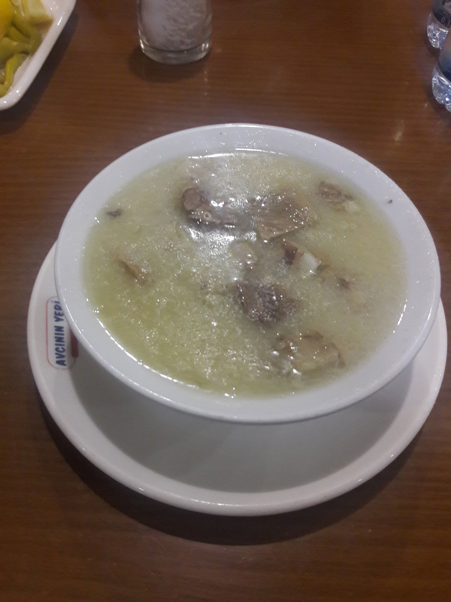 Avcinin Yeri̇ Akse Sapaği