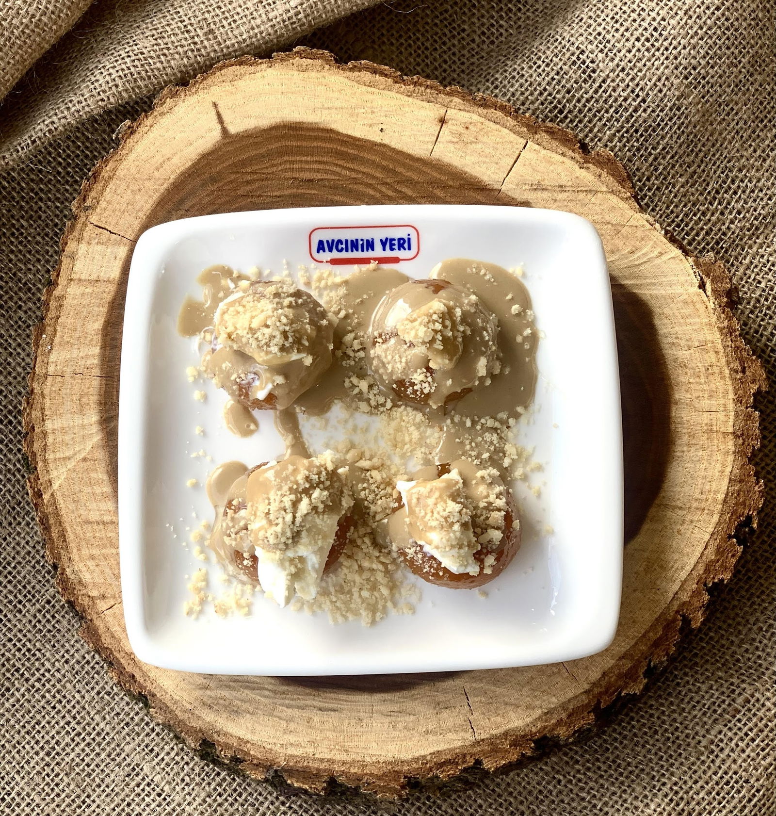 Avcinin Yeri̇ Akse Sapaği