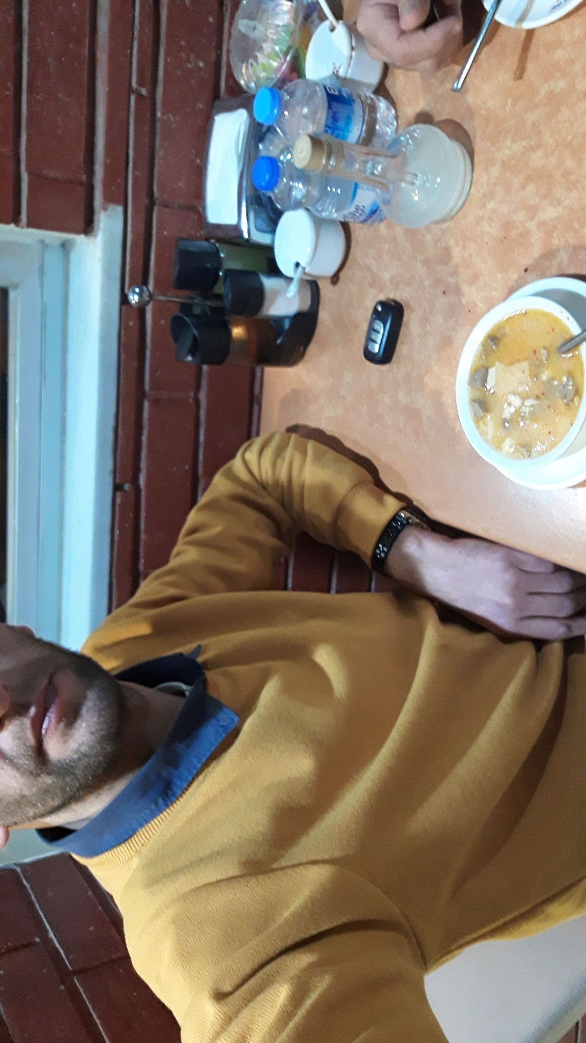 Avcinin Yeri̇ Akse Sapaği