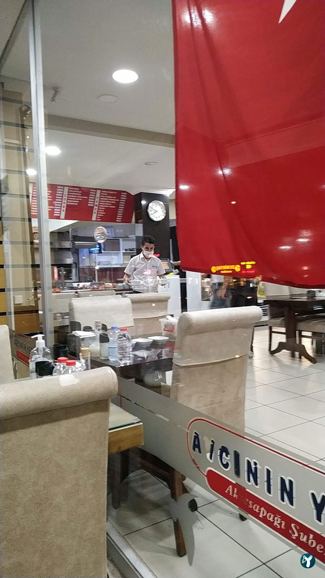 Avcinin Yeri̇ Akse Sapaği