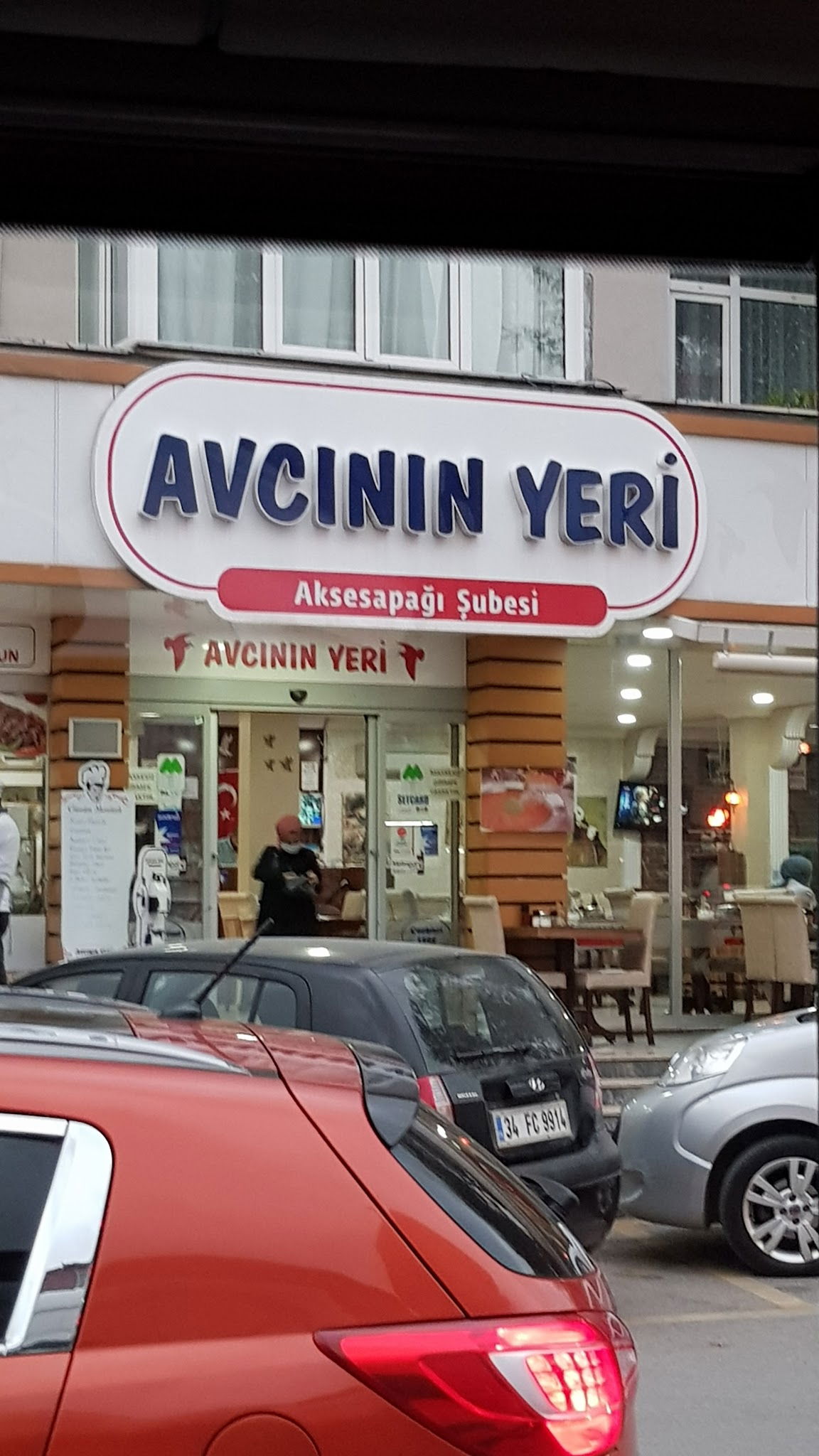 Avcinin Yeri̇ Akse Sapaği