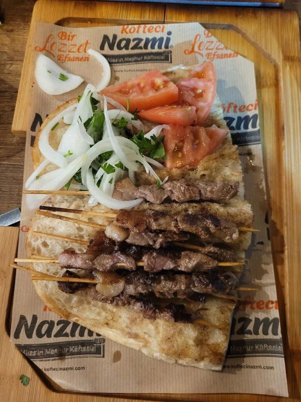Köfteci̇ Nazmi̇ / Milas
