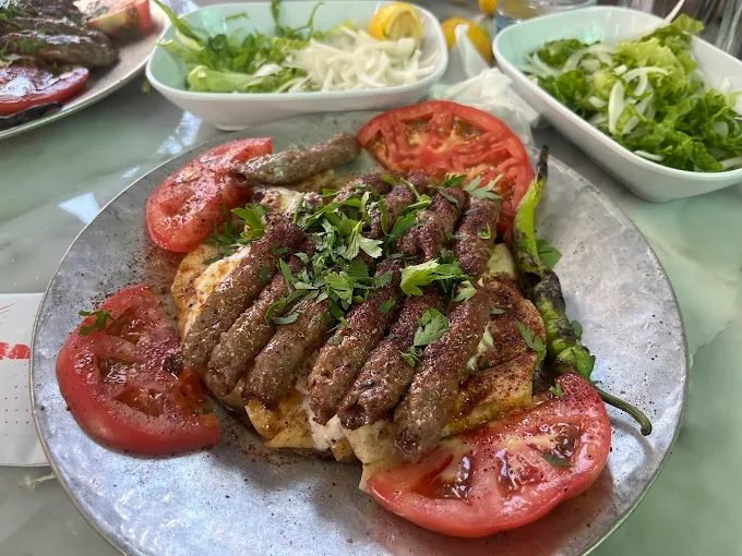 Gülcemal Manisa Kebapçısı