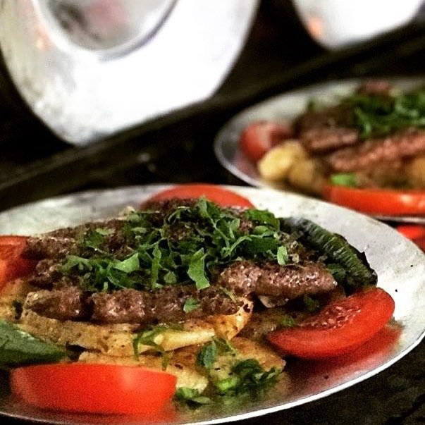 Gülcemal Manisa Kebapçısı