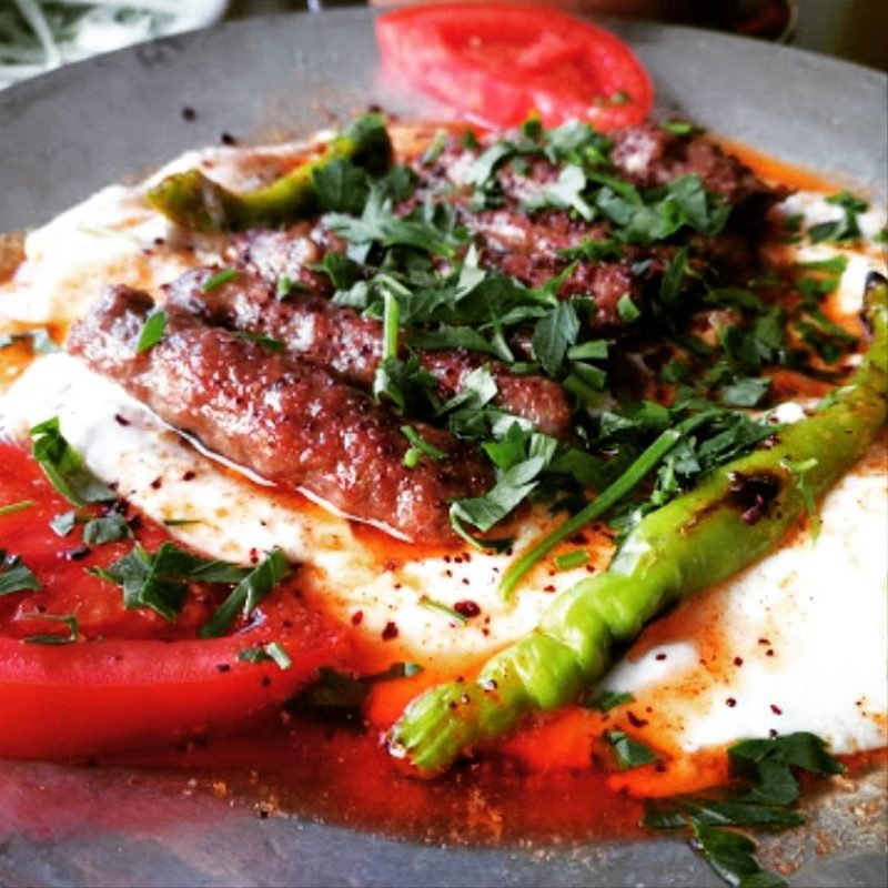 Gülcemal Manisa Kebapçısı