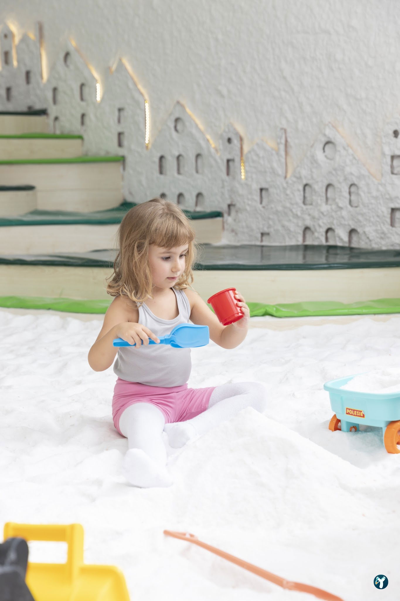 Filifu Cafe N' Play