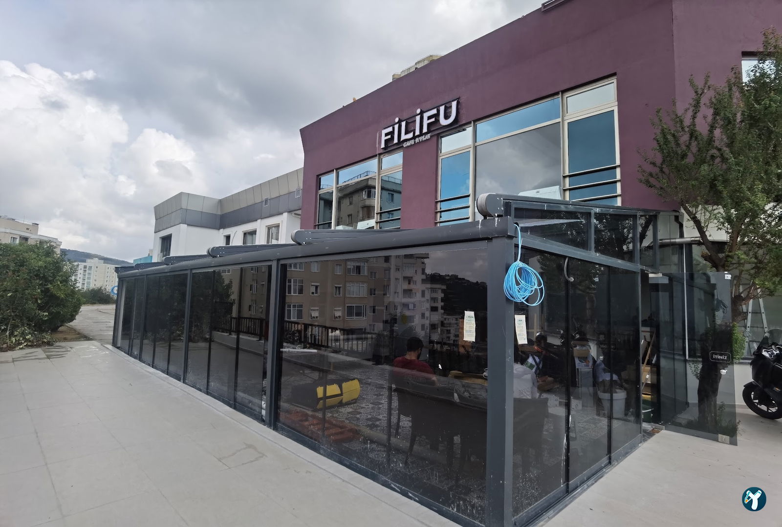 Filifu Cafe N' Play