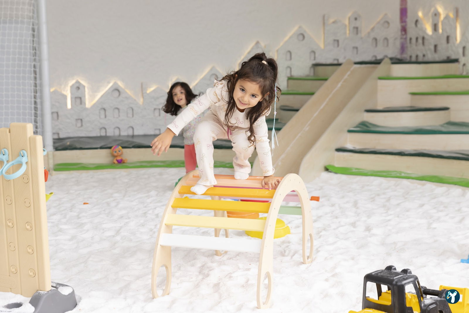 Filifu Cafe N' Play