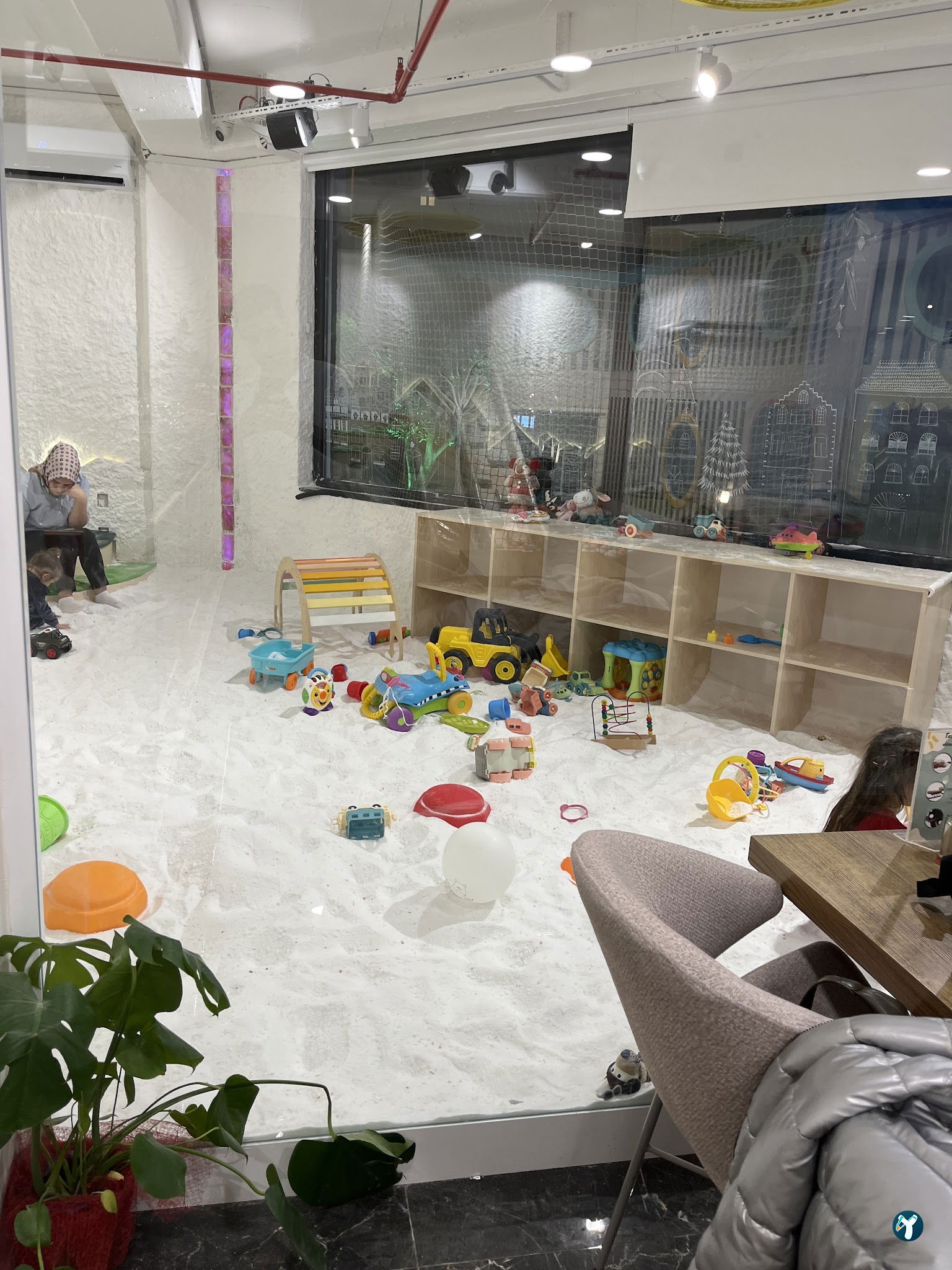 Filifu Cafe N' Play