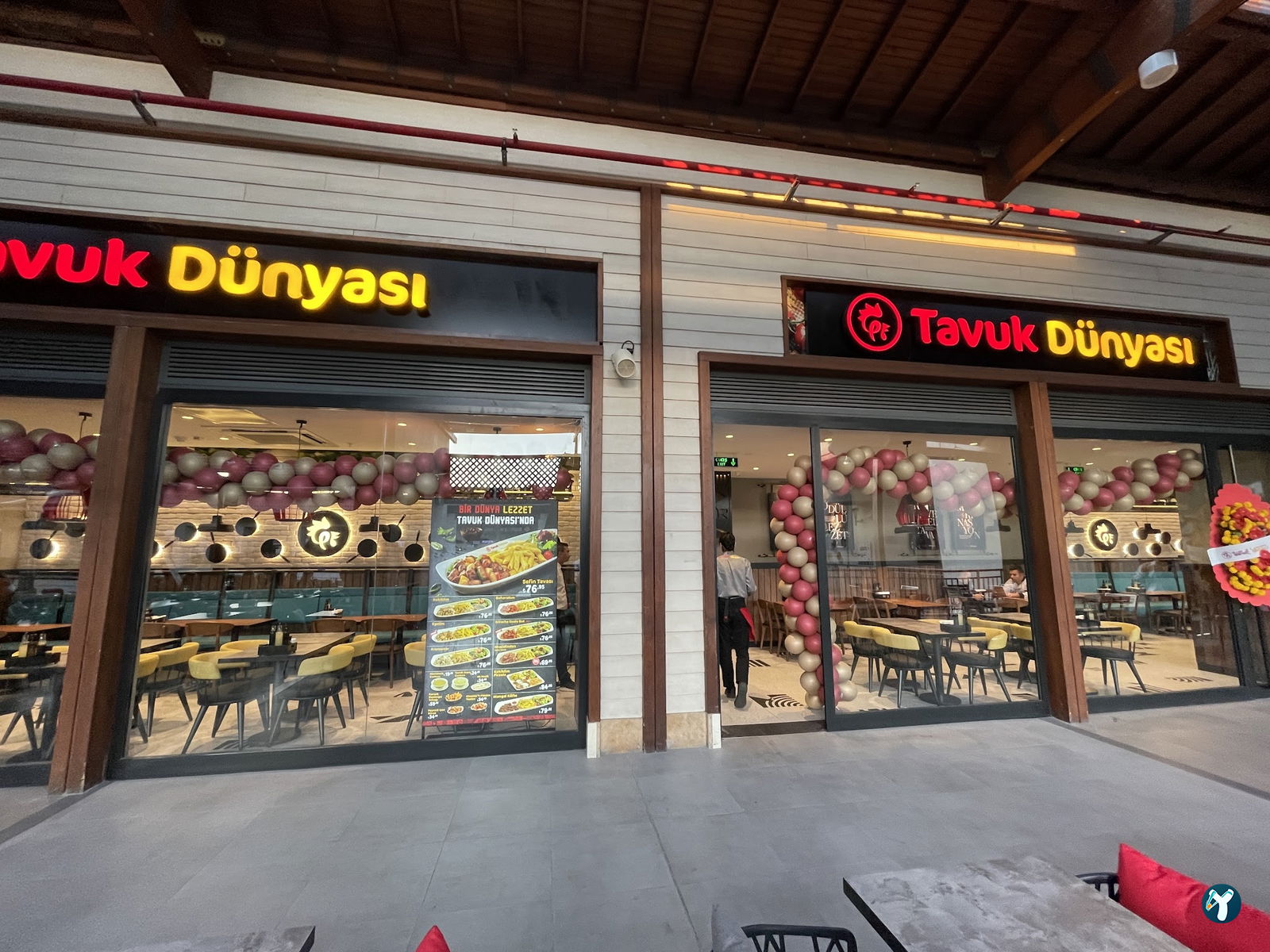 Tavuk Dünyası Aydın Forum Avm