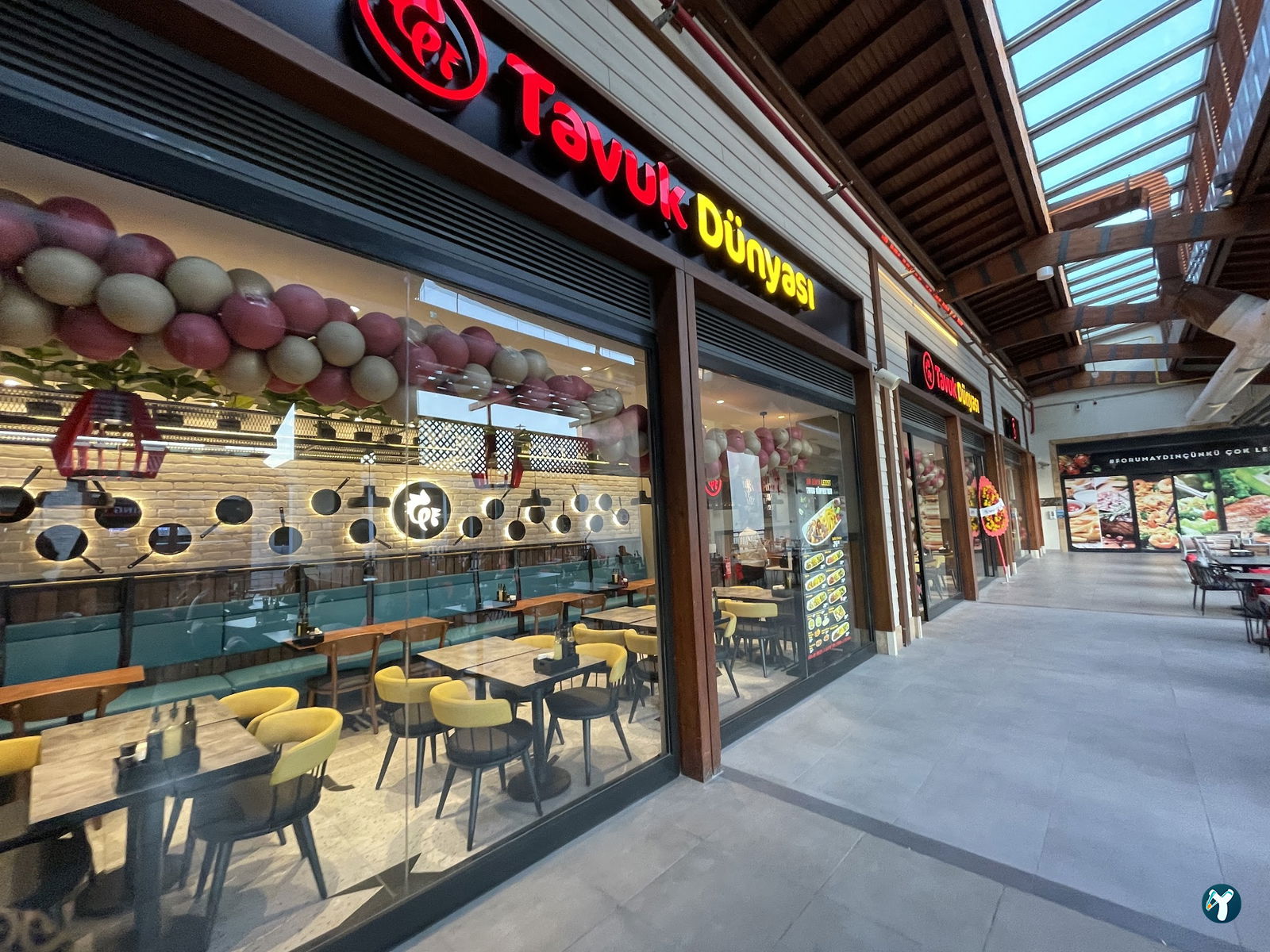 Tavuk Dünyası Aydın Forum Avm