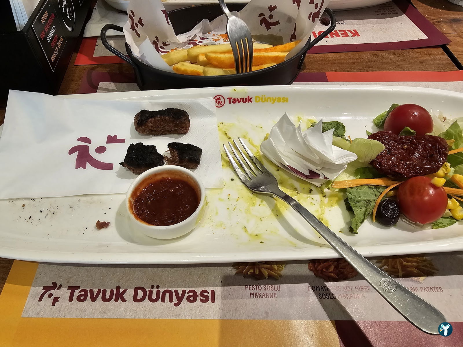 Tavuk Dünyası Aydın Forum Avm