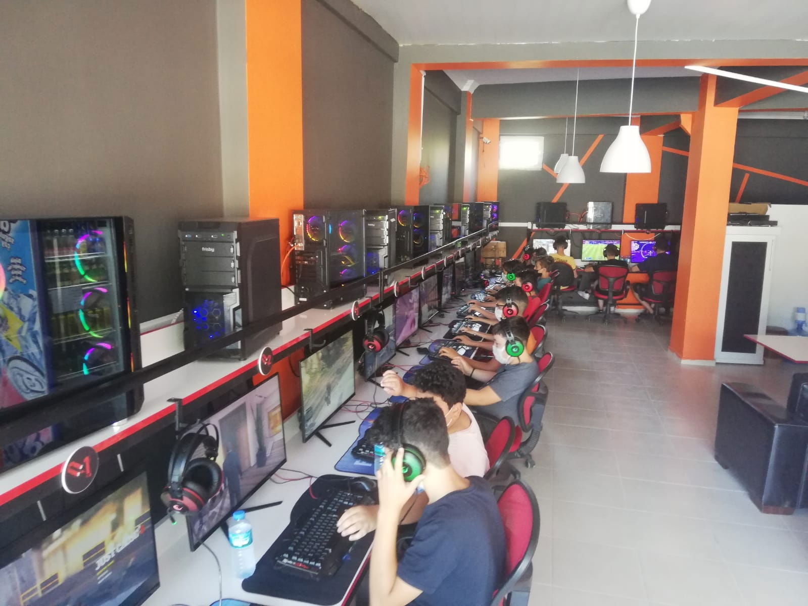 Magnet İnternet Kafe & Game Center