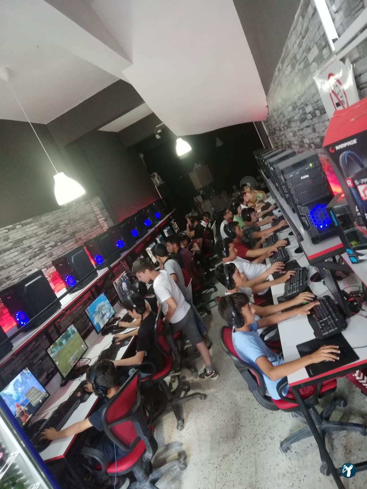 Magnet İnternet Kafe & Game Center