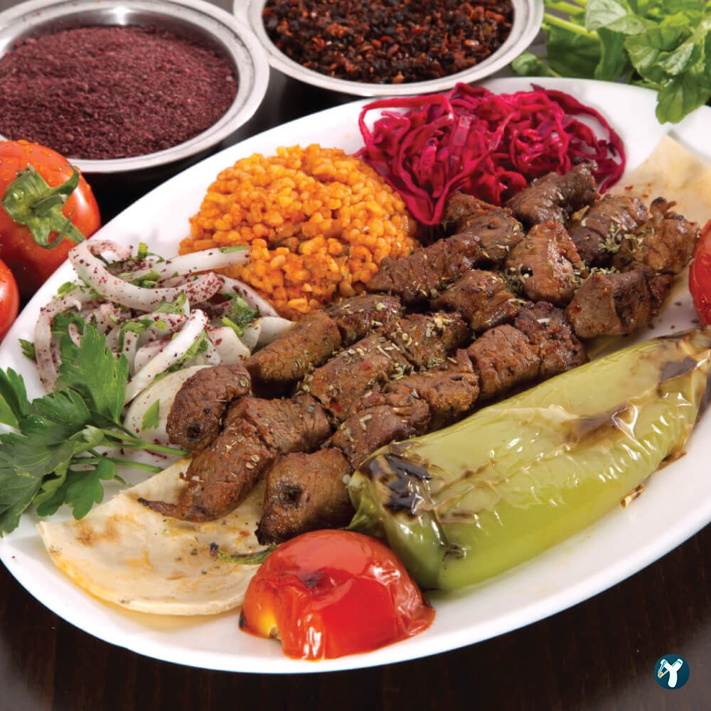 Yeşi̇l Vadi̇ Kuyu Kebap Ai̇le Restauranti