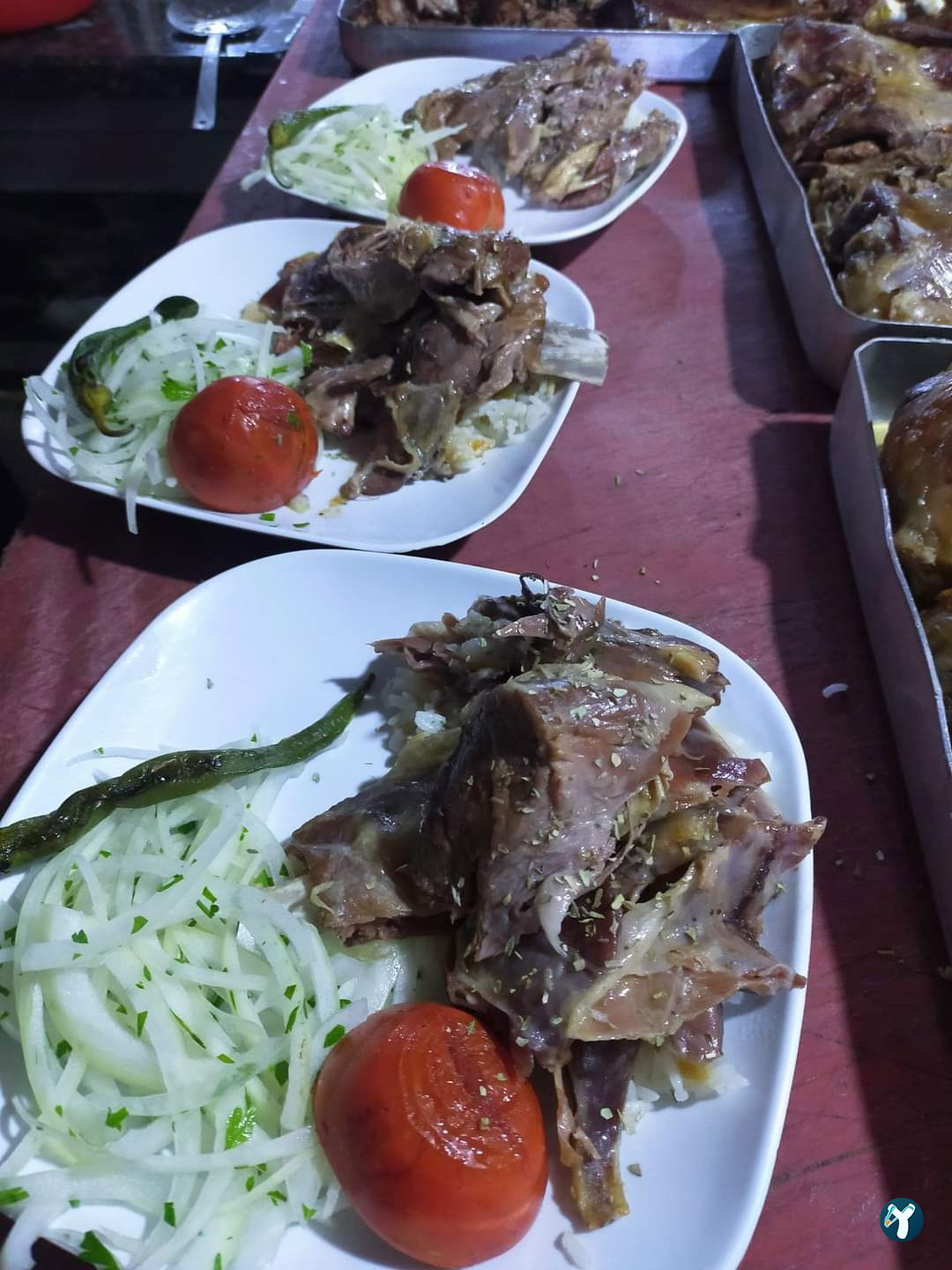 Yeşi̇l Vadi̇ Kuyu Kebap Ai̇le Restauranti