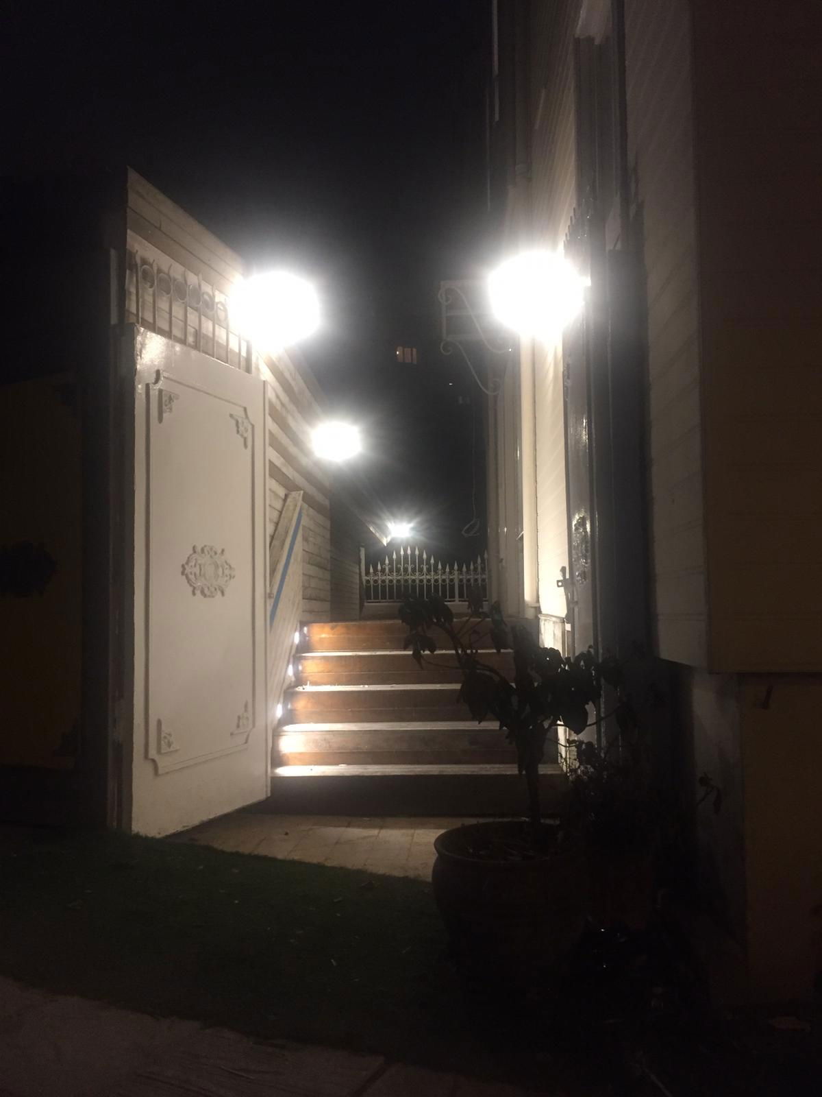 Beyaz Köşk Kadıköy