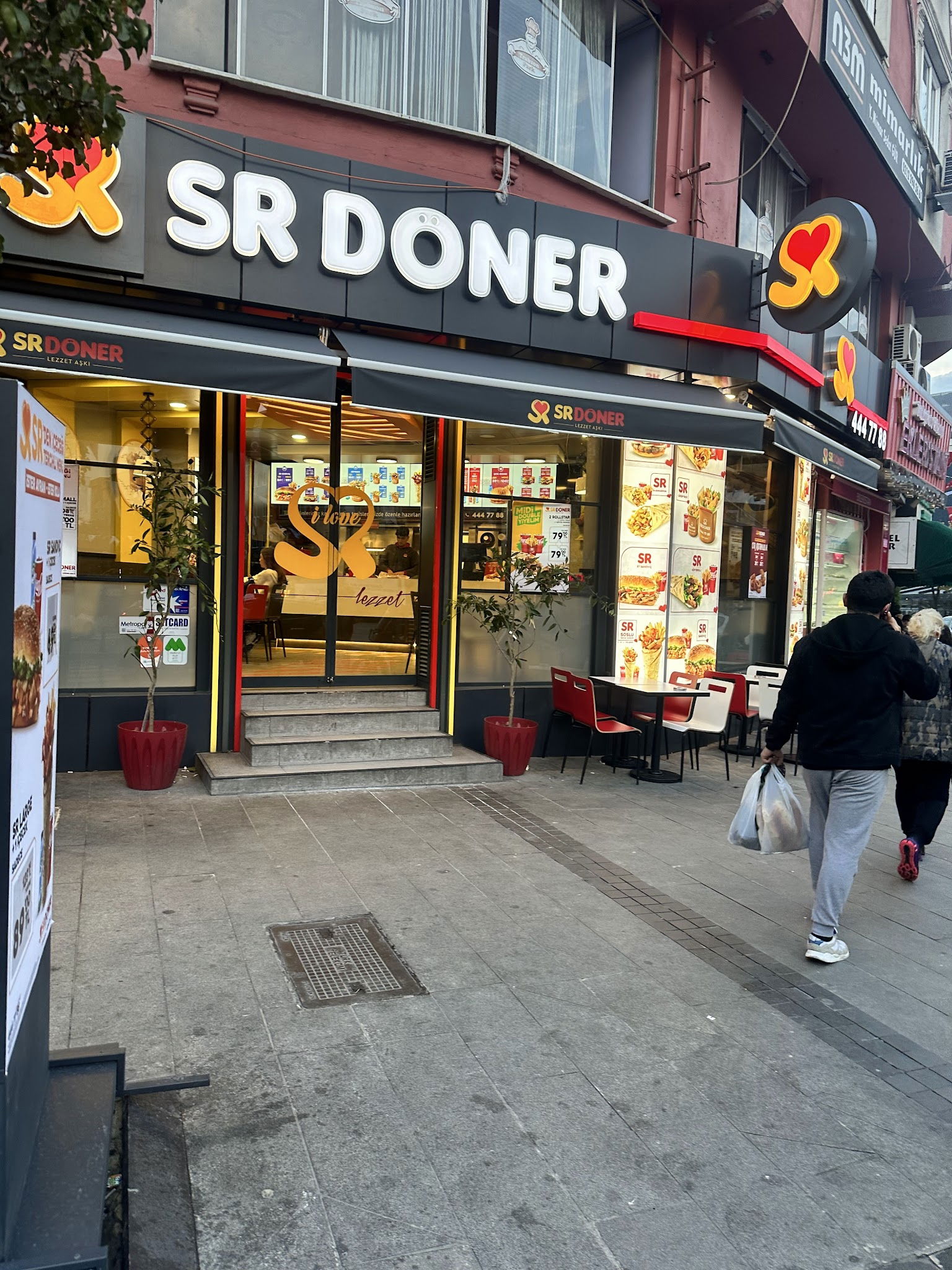 Paşa Döner Kağıthane