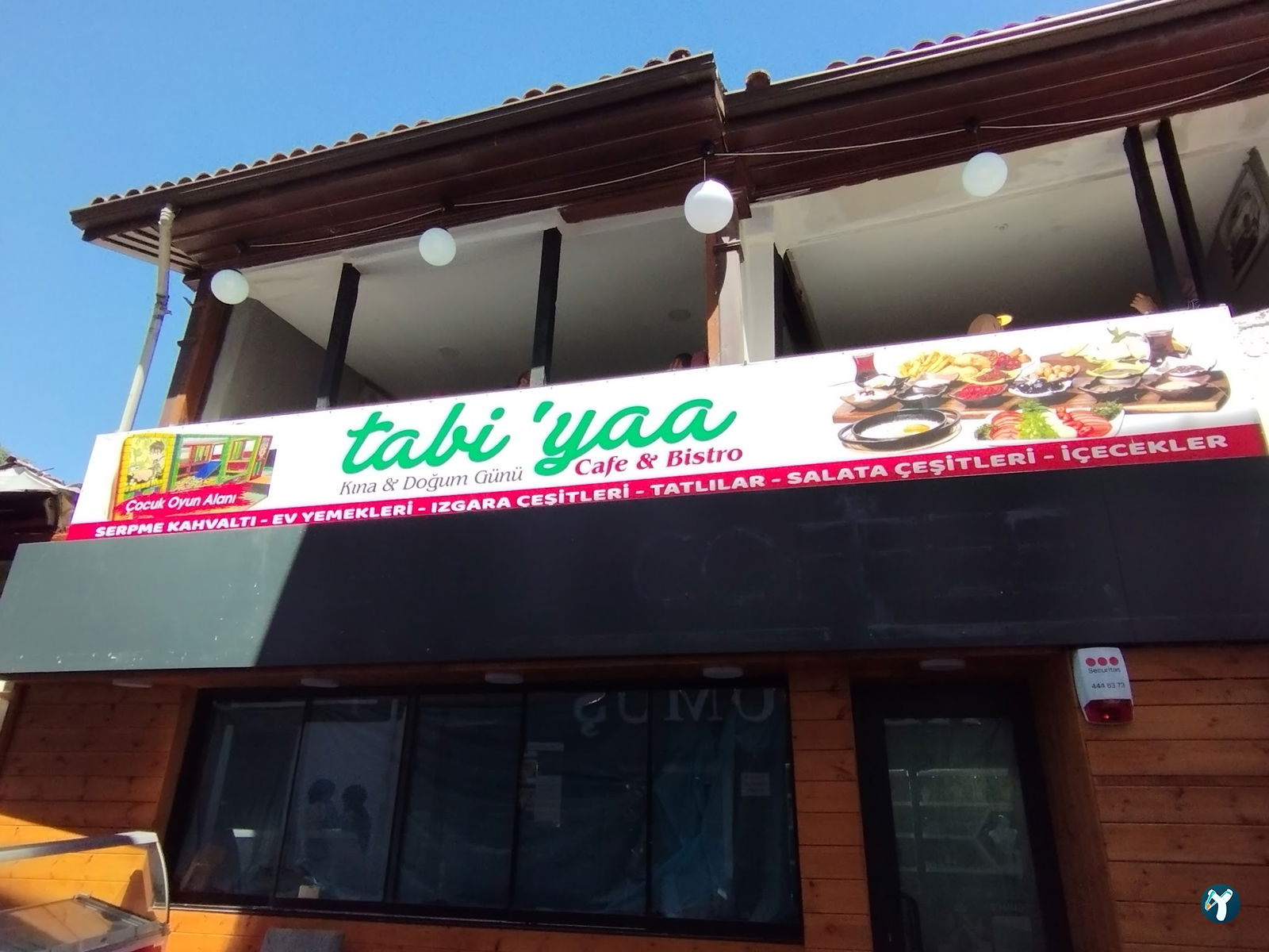 Tabi Yaa Cafe