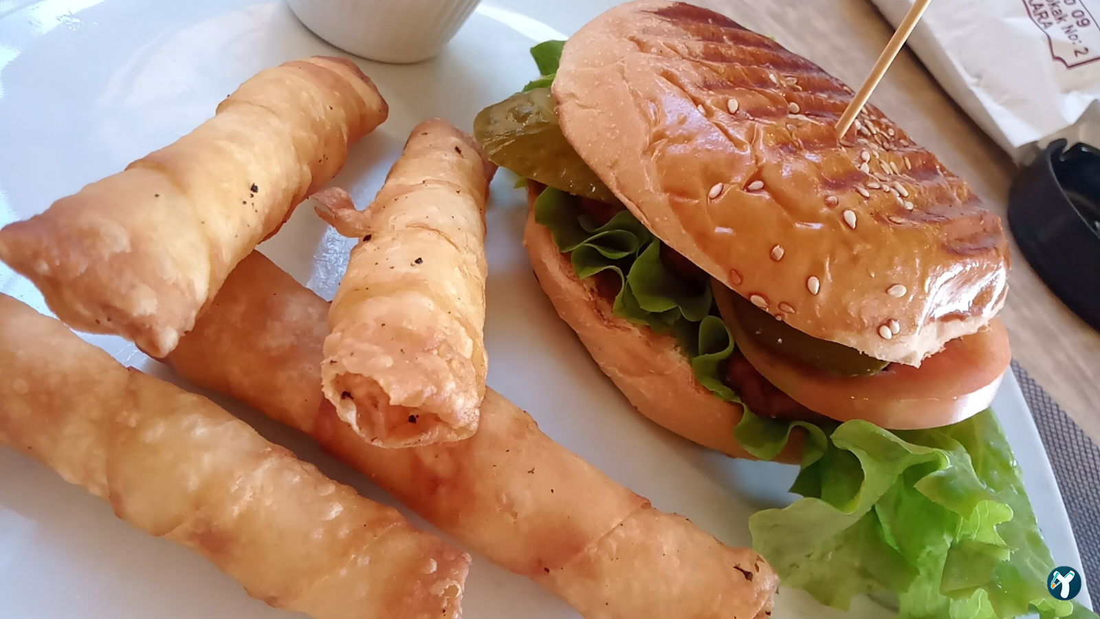 Tabi Yaa Cafe