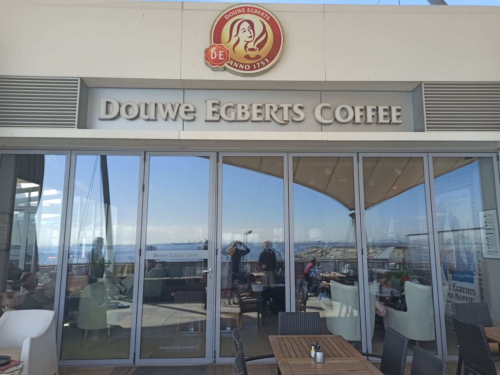 Douwe Egberts Coffee