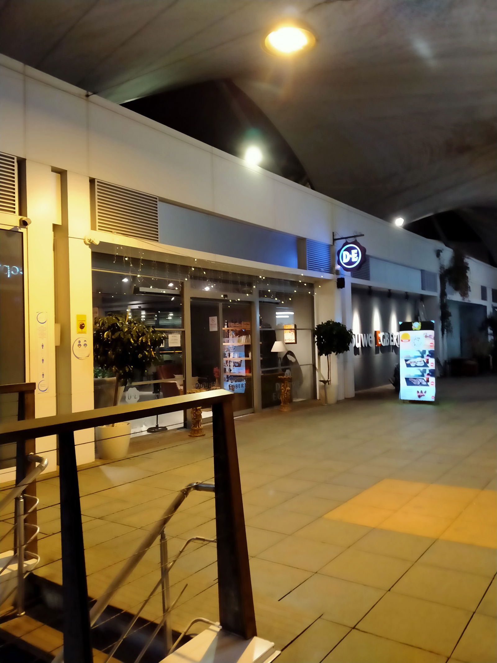 Douwe Egberts Coffee