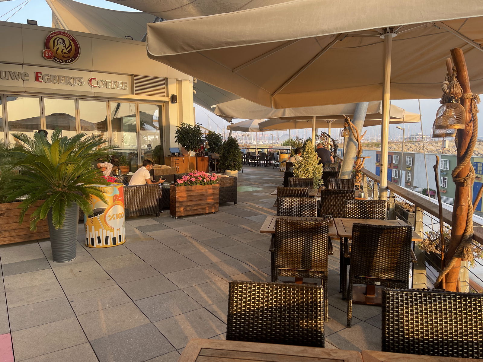 Douwe Egberts Coffee