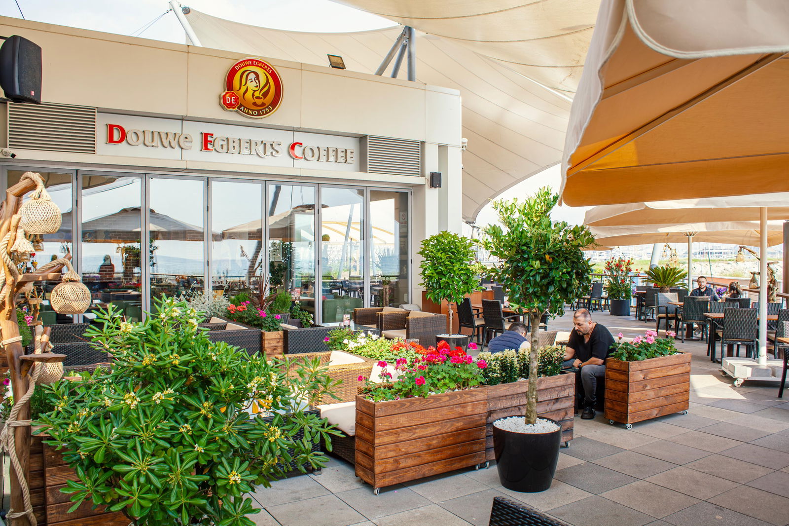 Douwe Egberts Coffee